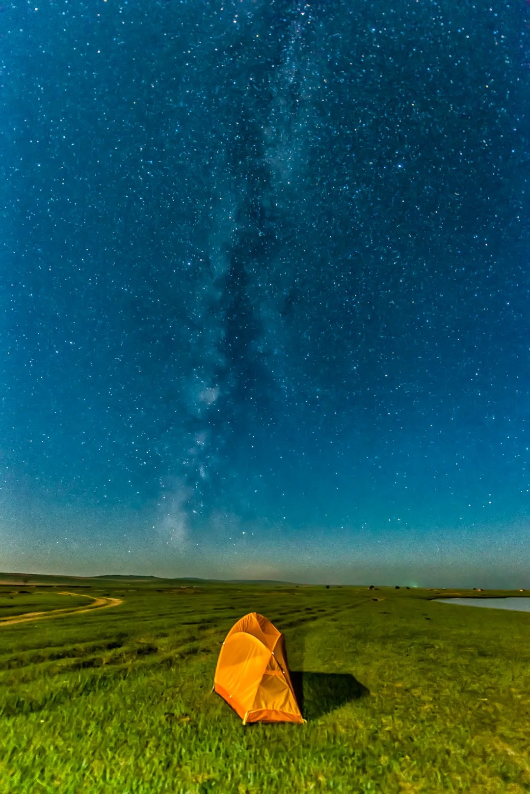 7月19日-24日【夏日星空摄影】 乌兰哈达火山-草原天路-明安图银河星空-上都湖-石条山-冰山梁6日星空摄影团（小车出行）